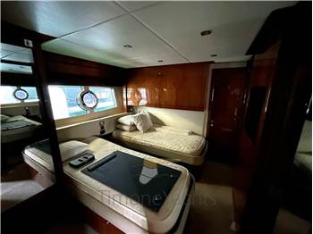 Sunseeker 28M YACHT