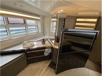 Azimut S7