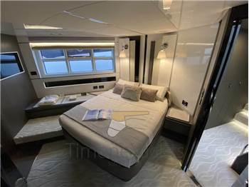 Azimut S7