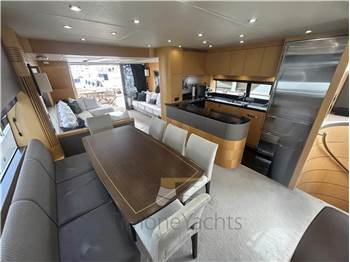 Sunseeker 75 YACHT