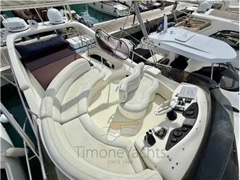 Azimut 42 Fly
