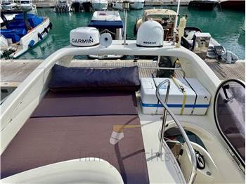 Azimut 42 Fly