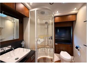 Fairline SQUADRON 78