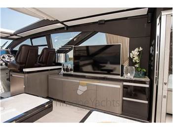 Azimut S7