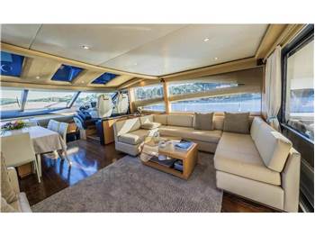 Princess Yachts V78