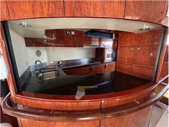 Fairline SQUADRON 74