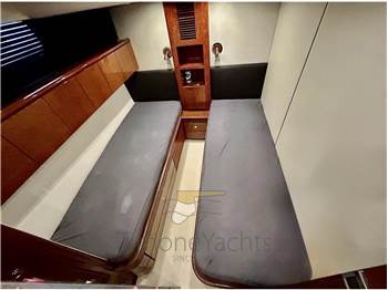 Fairline SQUADRON 74