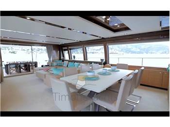 Ferretti Yachts 960