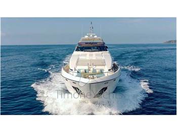 Ferretti Yachts 960