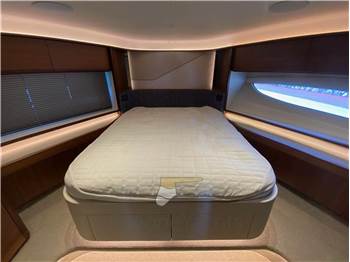 Princess Yachts S78 Sport Bridge