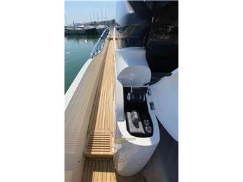 Princess Yachts S78 Sport Bridge