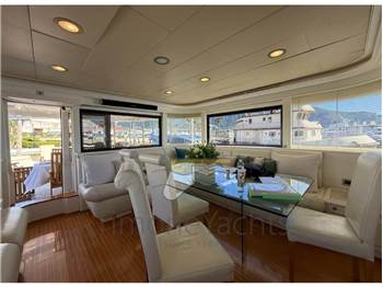 Custom Line Navetta 30