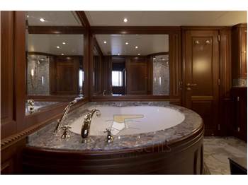 Benetti 100 Tradition