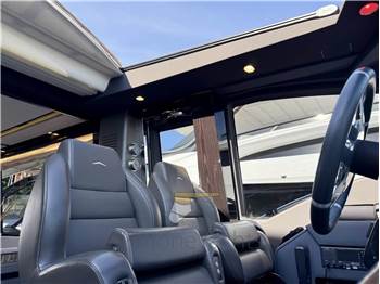 Azimut S8
