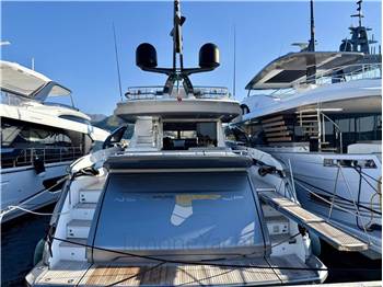 Azimut S8