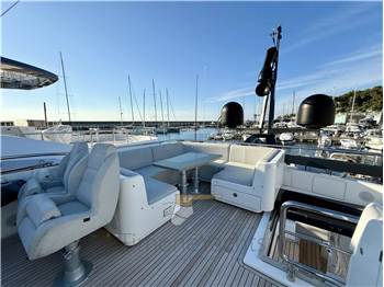 Azimut S8