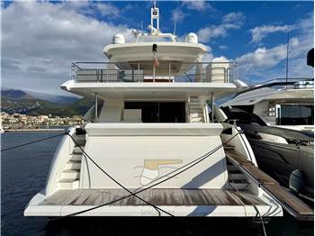Azimut 95 RPH
