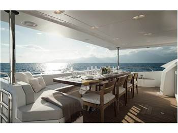 Azimut 95 RPH