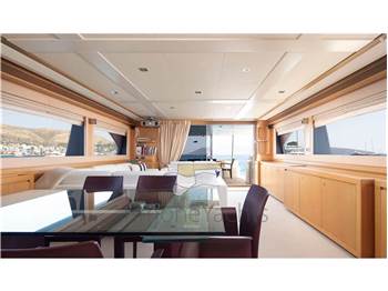 Custom Line Navetta 26