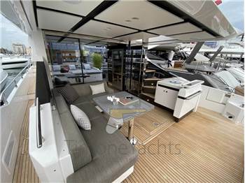 Azimut S7