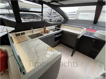 Azimut S7