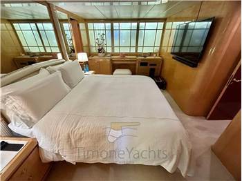 Overmarine Mangusta 92 Sport