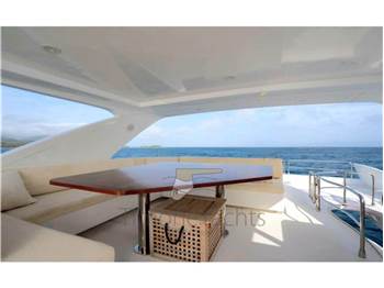 Azimut 70 Flybridge