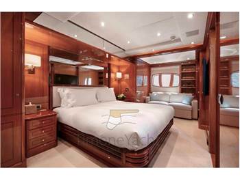 Benetti 85 Legend