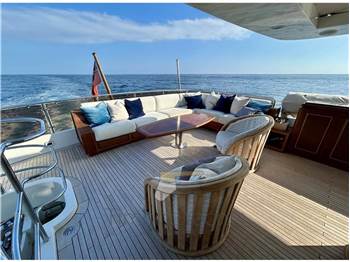 Benetti 85 Legend