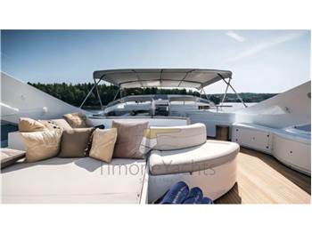 Custom Line Custom Line 112