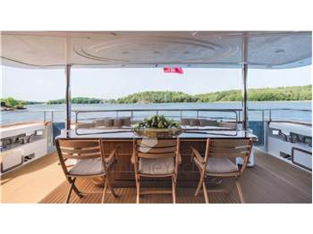 Custom Line Custom Line 112