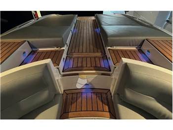 Castoldi 34 jet tender