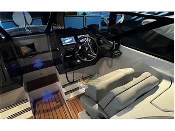 Castoldi 34 jet tender