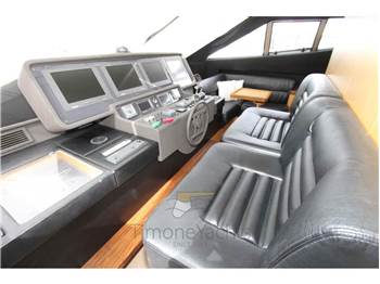 Ferretti Yachts FERRETTI 731