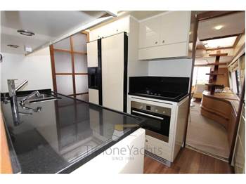 Ferretti Yachts FERRETTI 731