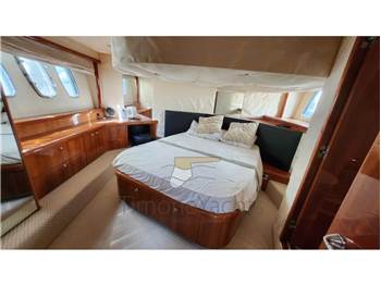 Sunseeker Manhattan 52