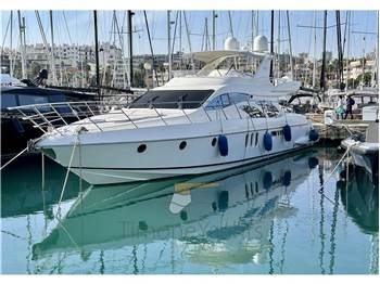 Azimut 62 fly