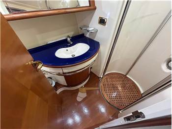 Azimut 62 fly