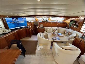 Overmarine Mangusta 92 Sport