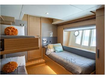 Custom Line Navetta 26
