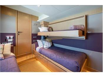Custom Line Navetta 26