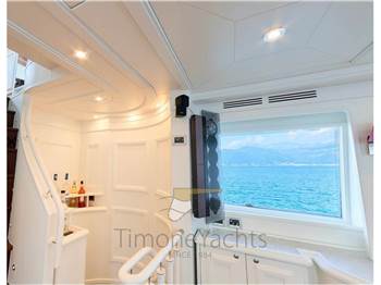 Custom Line Navetta 30