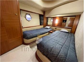 Azimut 62 fly