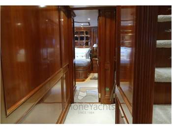 Benetti Classic 115