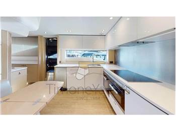 Princess Yachts 30 M