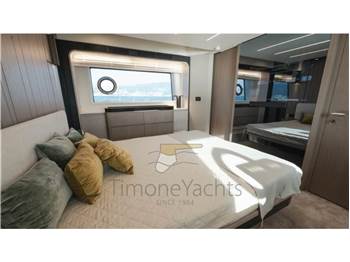 Azimut 72 Flybridge
