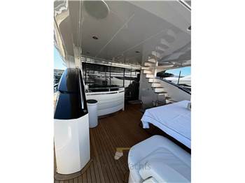 Princess Yachts V 85