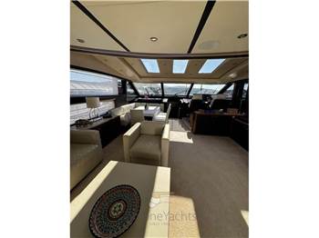 Princess Yachts V 85