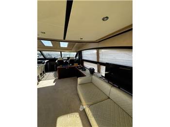 Princess Yachts V 85