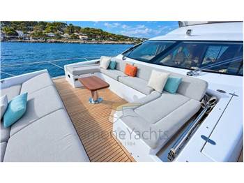 Azimut 72 Fly